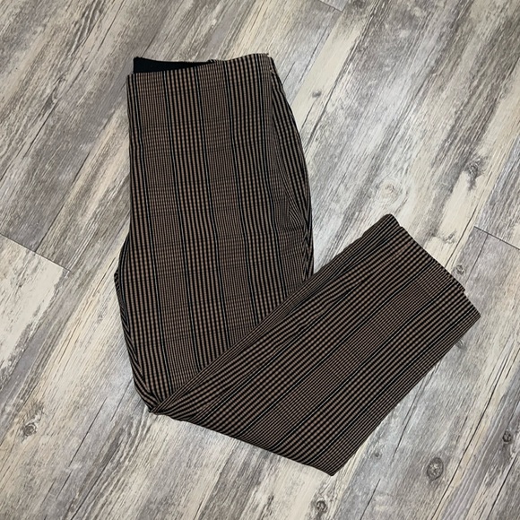 Brown Plaid Stretchy Skinny Pants - Picture 1 of 6